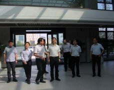 <b>山西省民營經(jīng)濟發(fā)展局樊偉強局長、運城經(jīng)濟技術(shù)開發(fā)區(qū)副主任魯若鵬一行蒞臨</b>